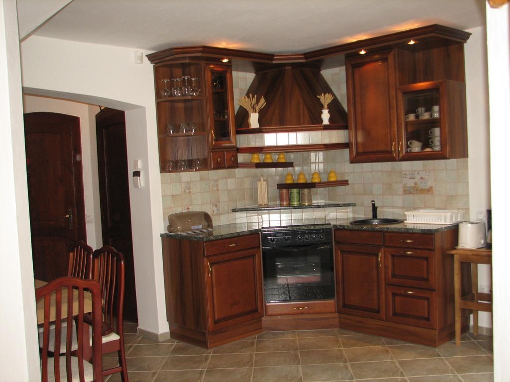 Hajdu Apartman 1. Hajduszoboszlo Quarto foto